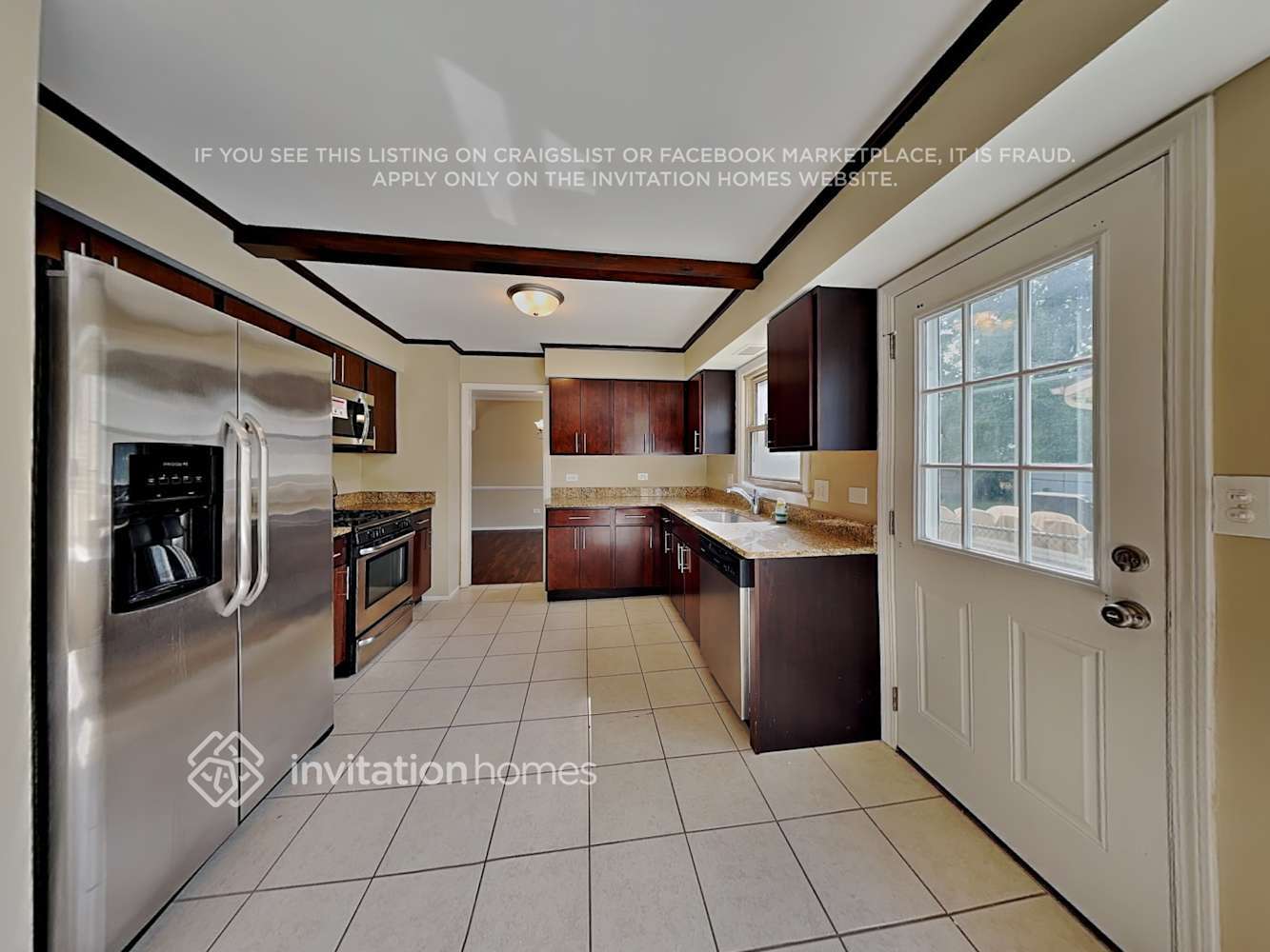 Building Photo - 415 Sussex Ct