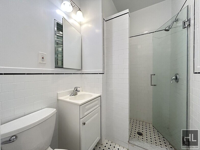 Building Photo - AMSTERDAM AVENUE