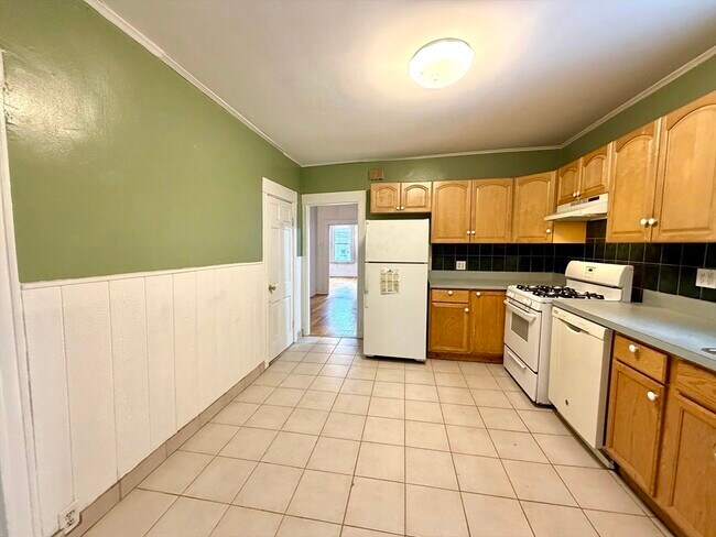 Building Photo - 8 Berkeley St