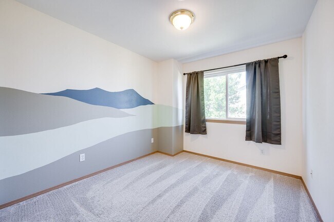 Building Photo - Townhouse Retreat on Military Hill – Moder...