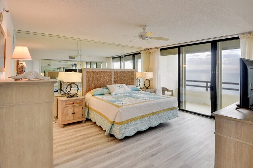 Building Photo - 3855 S Atlantic Ave