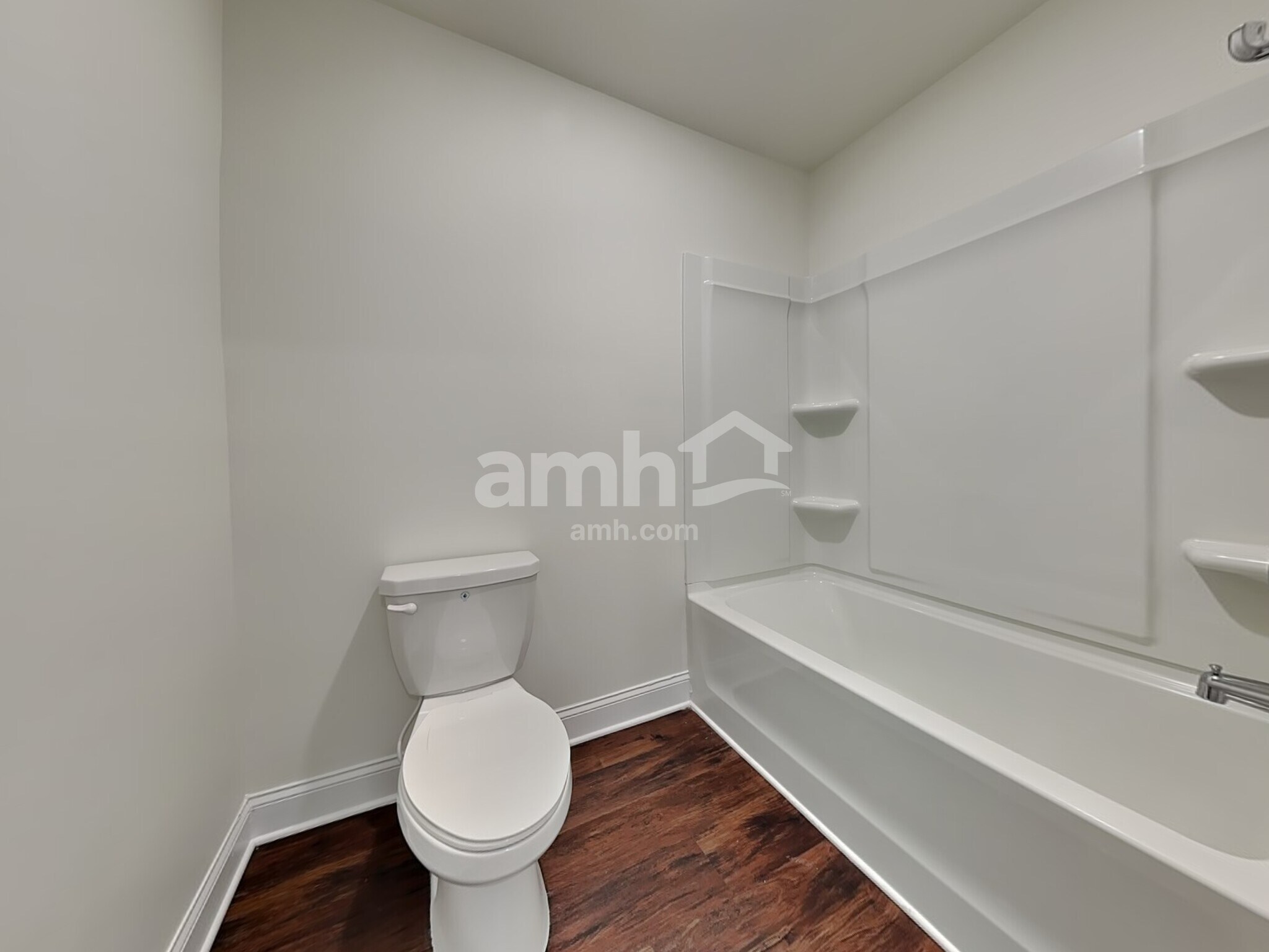 Building Photo - 838 Carnaby Ln