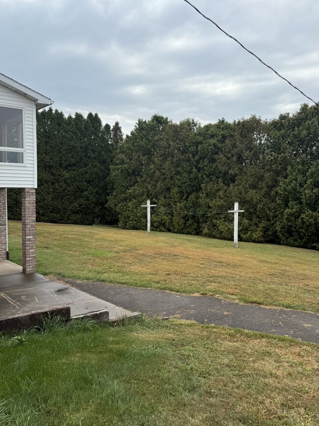 Building Photo - 157 Shade Rd