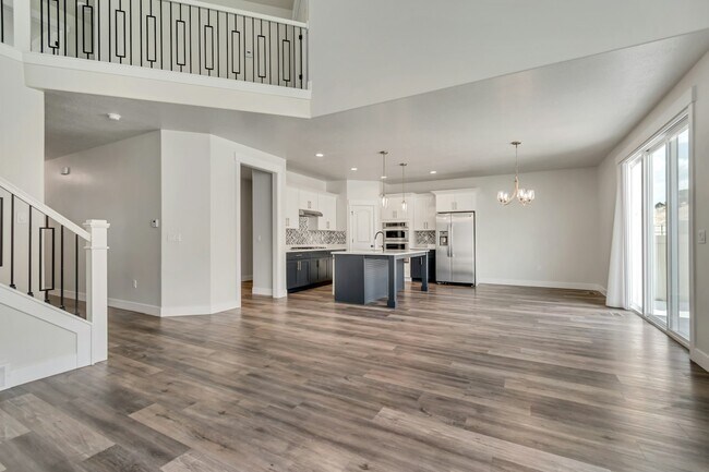 Building Photo - 1316 W Quailhill Rd