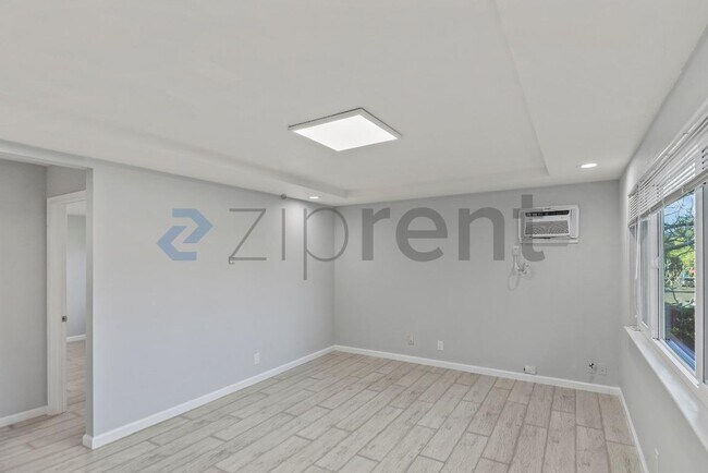 Building Photo - 2659 Baldwin Ln