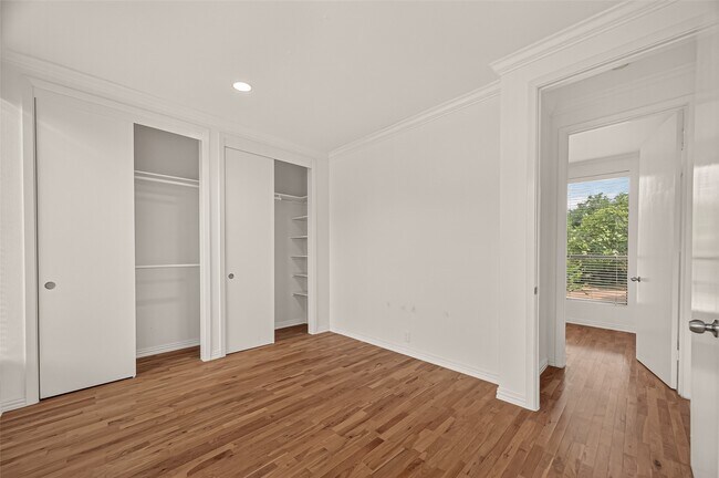 Building Photo - 1111 Potomac Dr