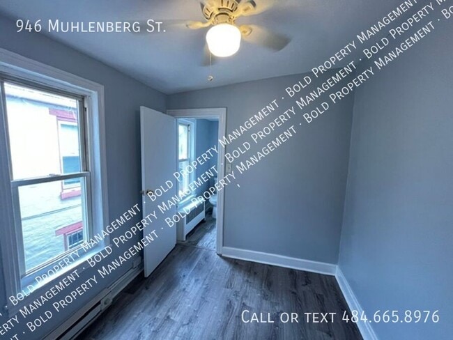 Building Photo - 946 Muhlenberg St