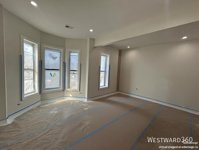 Building Photo - 807 W Weed St