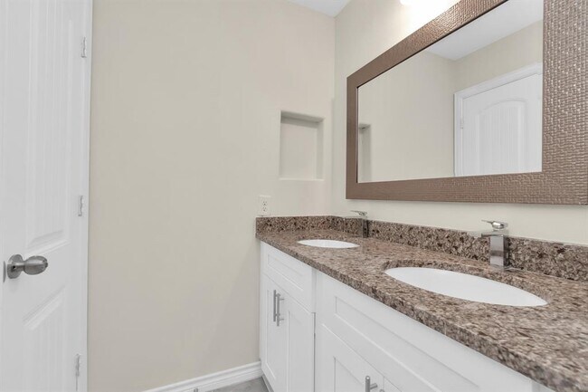 Building Photo - 1422 Hunters Park Dr