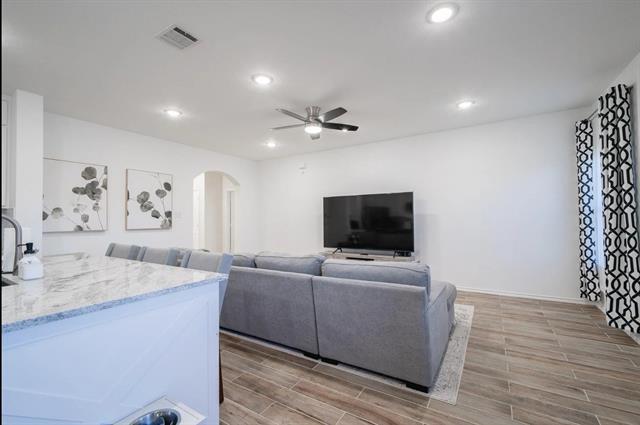 Building Photo - 1101 Riverstone Trl
