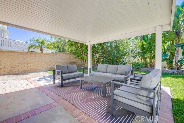Building Photo - 26162 Canary Ct