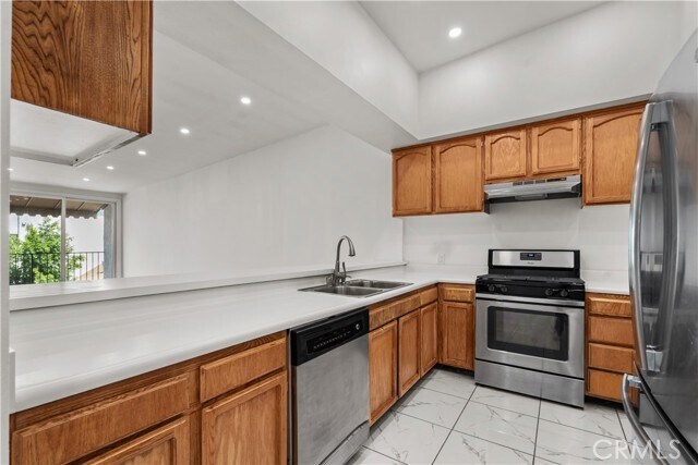 Building Photo - 1559 Winona Blvd