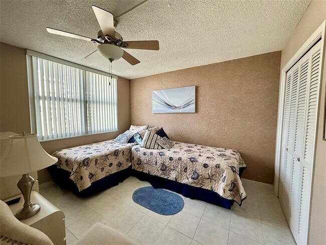 Building Photo - 2000 S Ocean Blvd