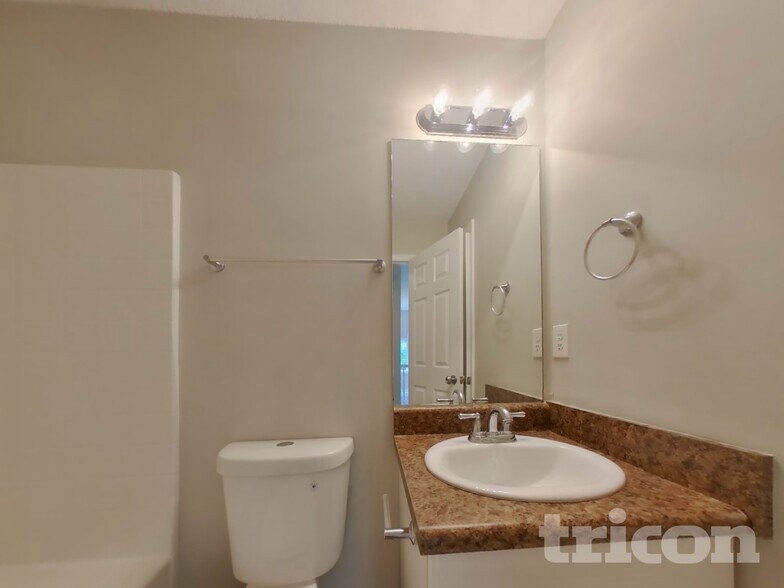 Building Photo - 1471 Pine Springs Dr NW