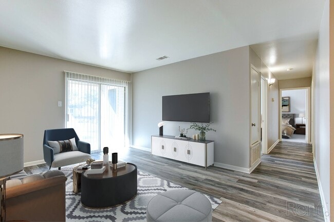 Building Photo - Otter Creek Villas