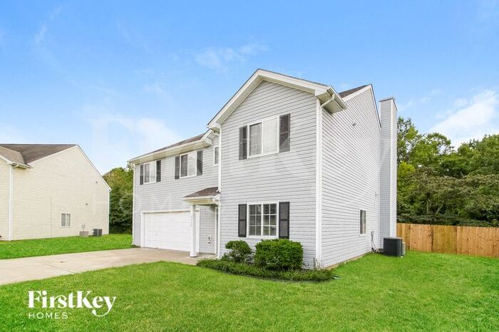 Building Photo - 2900 Sussex Dr