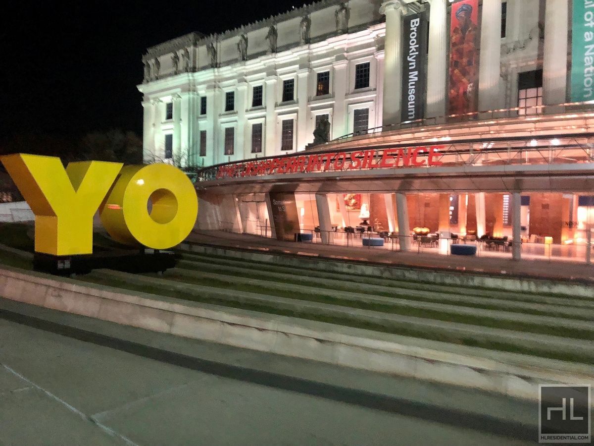 Building Photo - 4BR 2BA Historic Limestone Floor Through G...