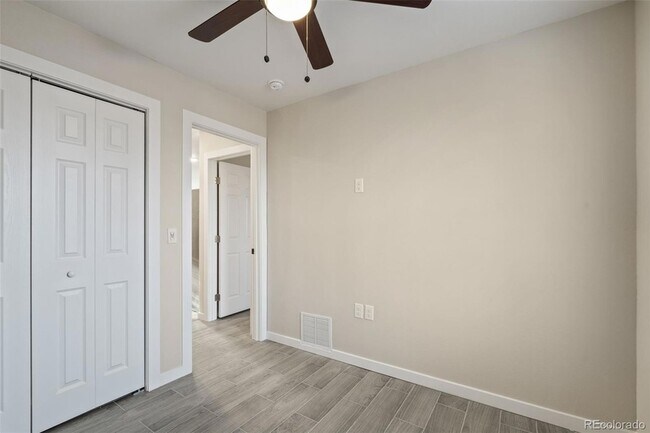 Building Photo - 444 N Spruce St