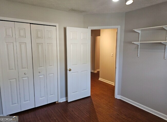 Building Photo - 12205 Cypress Way