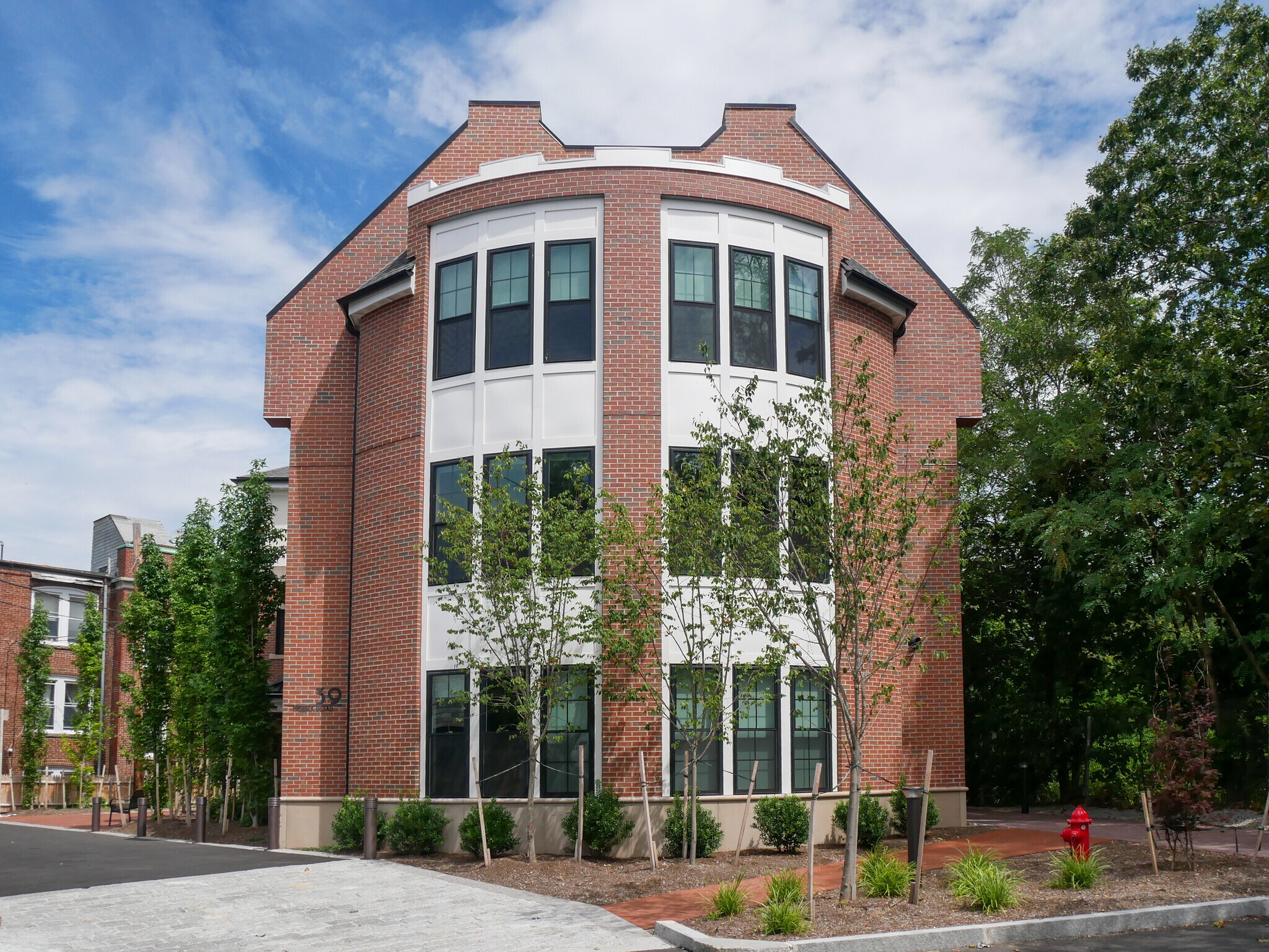 Building Photo - 39 Herrick Rd