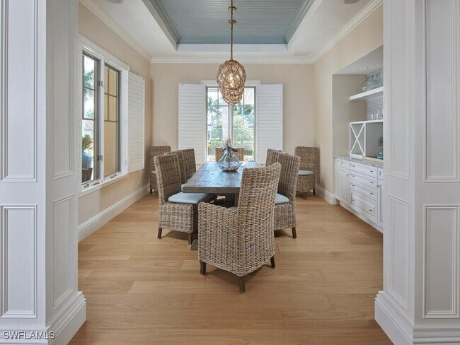 Building Photo - 377 Pirates Bight