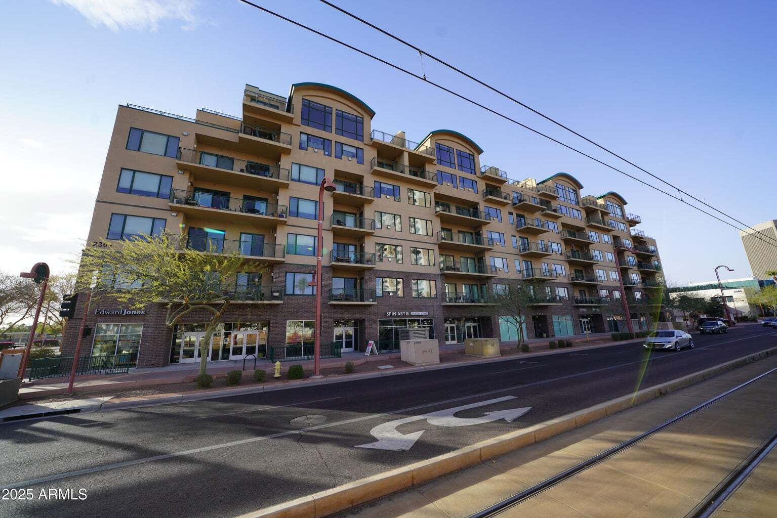 Valley Metro Light Rail - 16 W Encanto Blvd