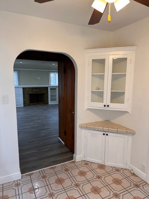 Breakfast room looking out - 1802 E Glenoaks Blvd