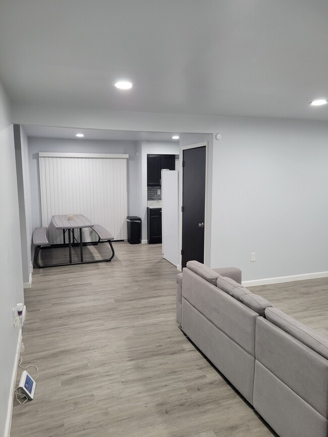 Building Photo - 16916 Collingham Dr