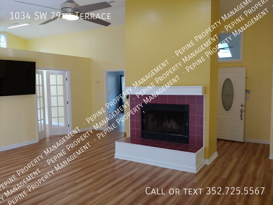 Building Photo - 1034 SW 79 Terrace