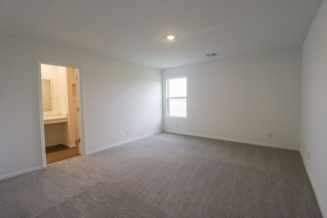 Building Photo - 3 Bed | 2 Bath | New Build in Bixby