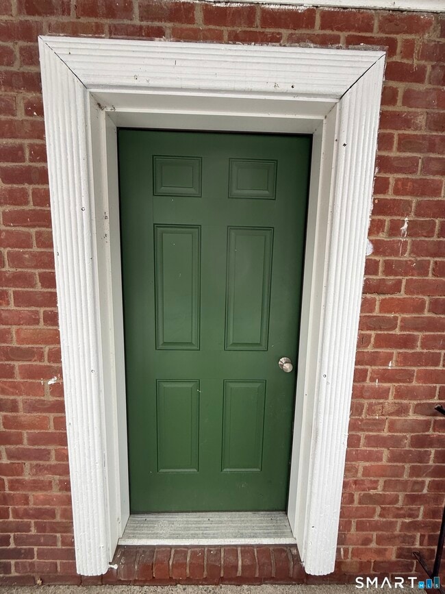 Building Photo - 67 Mencel Cir