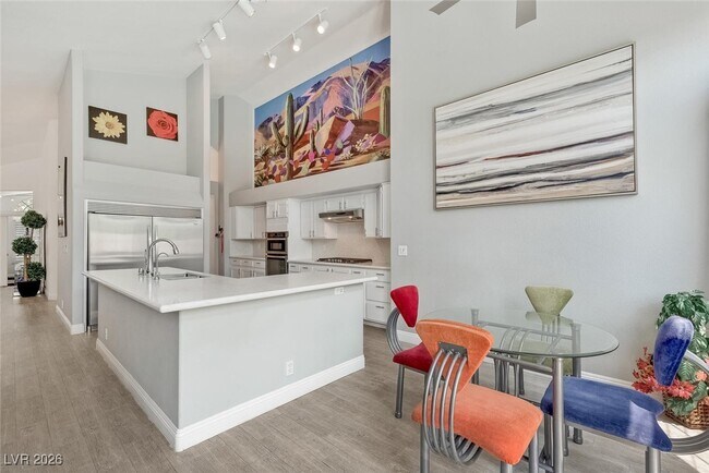 Building Photo - 1404 Sun Copper Dr