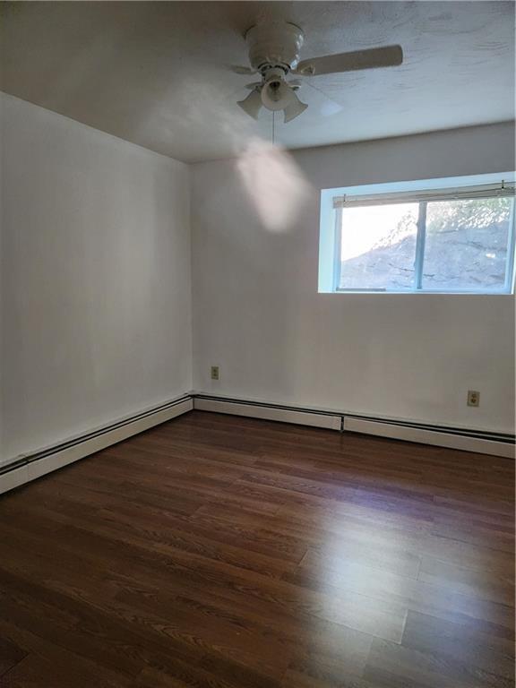 Building Photo - 420 Woodward Rd