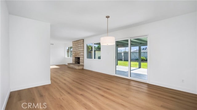 Building Photo - 1152 W Wakefield Ave