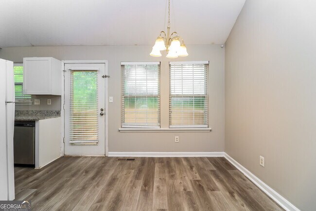 Building Photo - 5328 Brickleberry Way