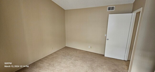 Building Photo - MIRA MESA / Canyon Colony - Nice 3 Bedroom...