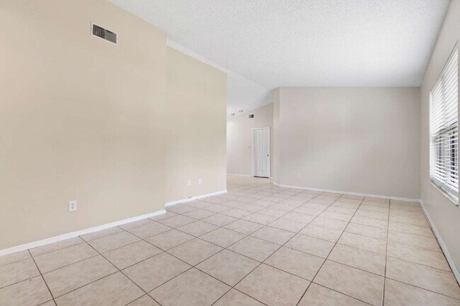 Building Photo - Comfort, Space & Convenience on a Peaceful Corner Lot in the Shores