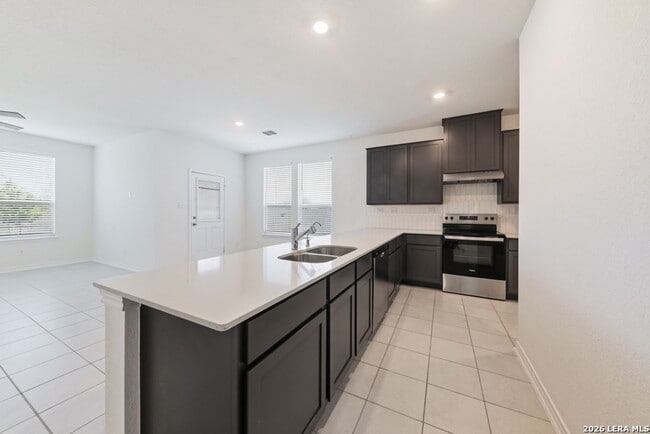 Building Photo - 702 Cedar Kys