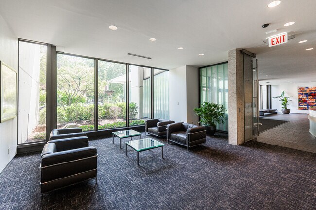 Building Photo - 2800 N Lake Shore Dr