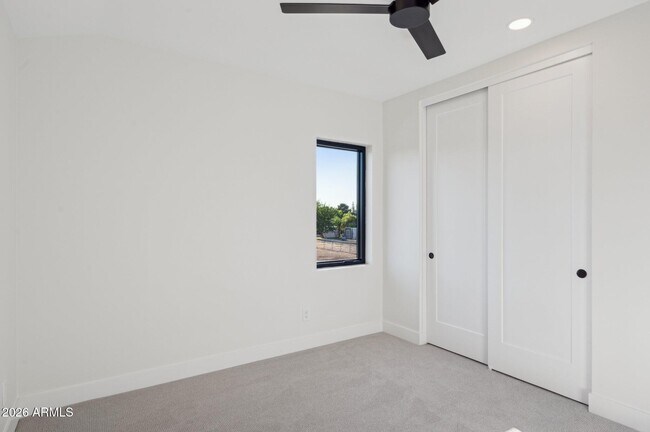 Building Photo - 6306 N 10th Dr