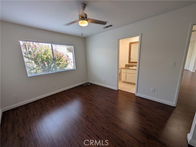 Building Photo - 529 E Colorado Blvd