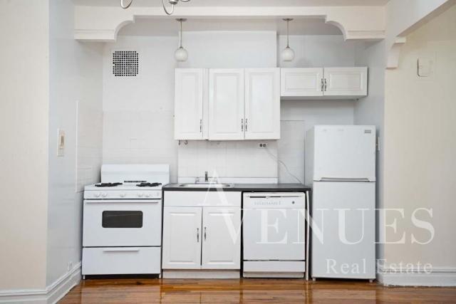 Building Photo - 2 bedroom in BROOKLYN NY 11218