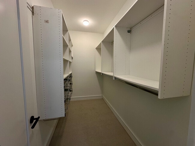 Building Photo - 4243 N Damen Ave