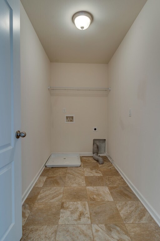 Building Photo - 4 BR/2.5 BA Home - A Rare Rental Between Columbia and Spring Hill!!!