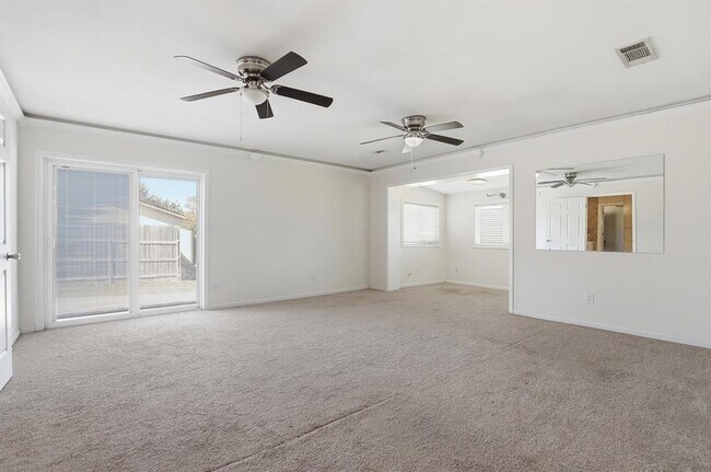 Building Photo - 128 Skyview Terrace