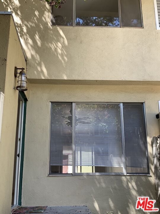 Building Photo - 11138 Aqua Vista St