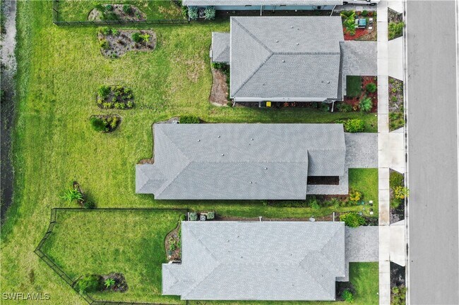 Building Photo - 43744 Cattleman Dr