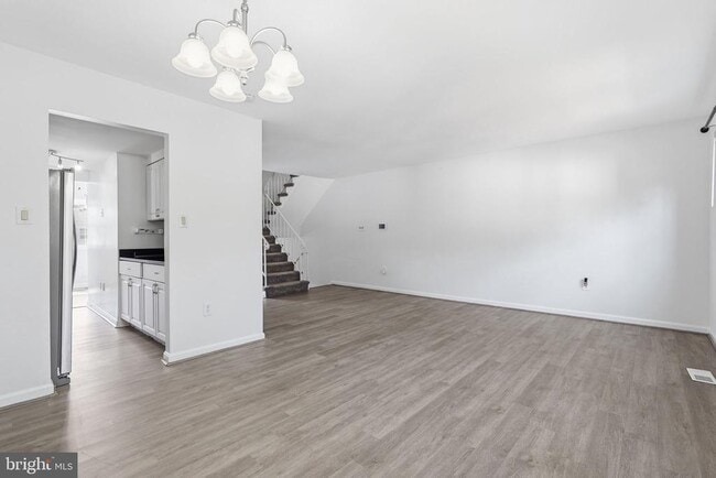 Building Photo - 9178 Laurelwood Ct