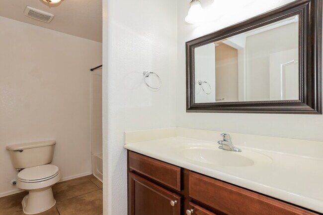 Building Photo - 38021 N Carolina Ave