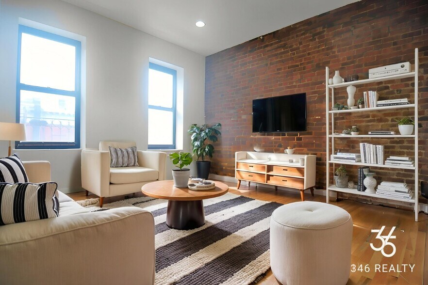 Primary Photo - West 184th Street